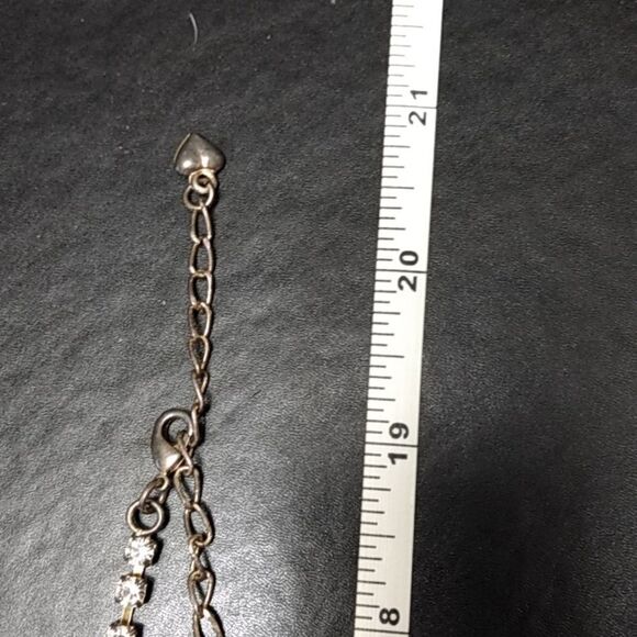 Long silver tone rhinestone necklace - Picture 7 of 8